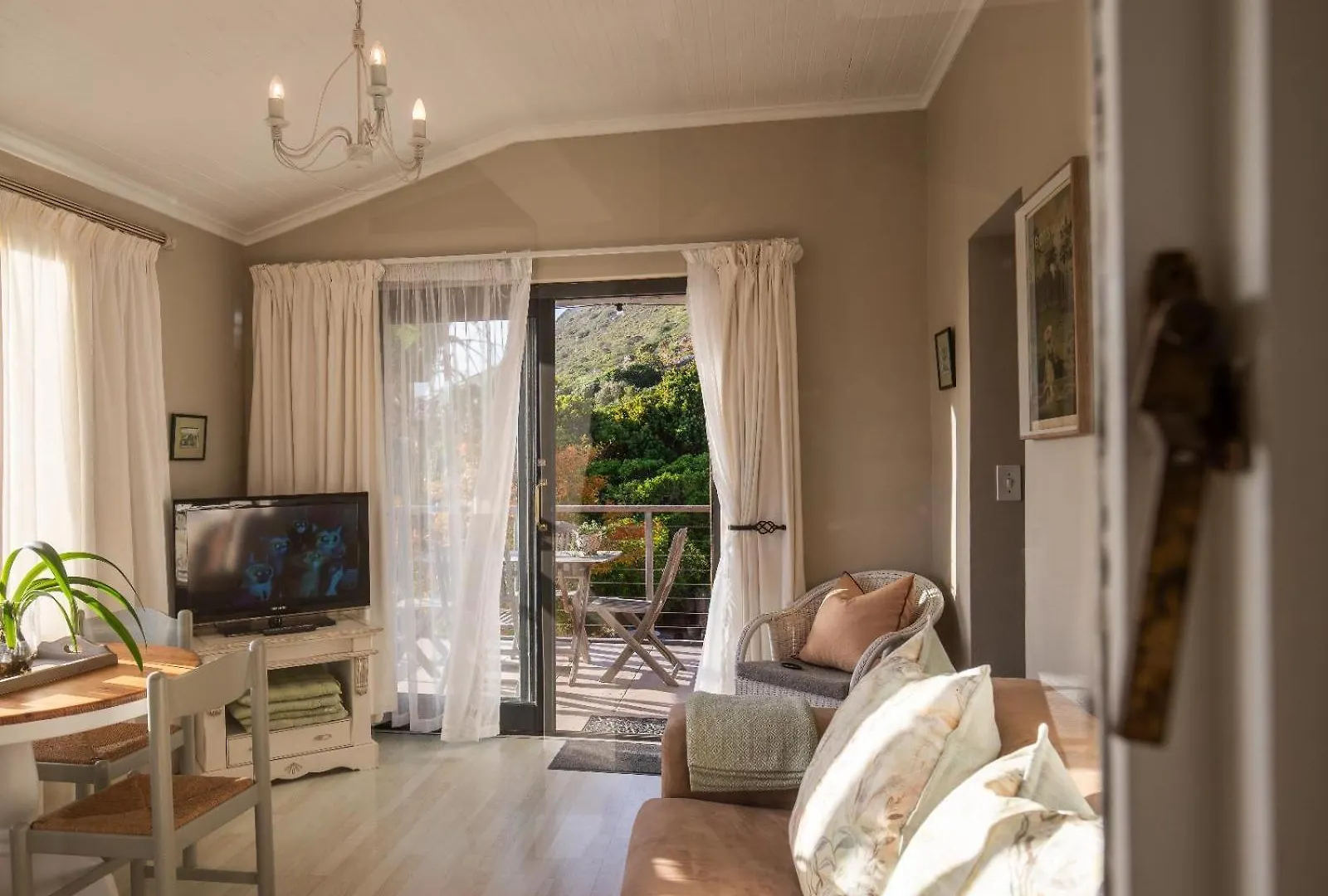 Dunvegan Lodge Clovelly Villa